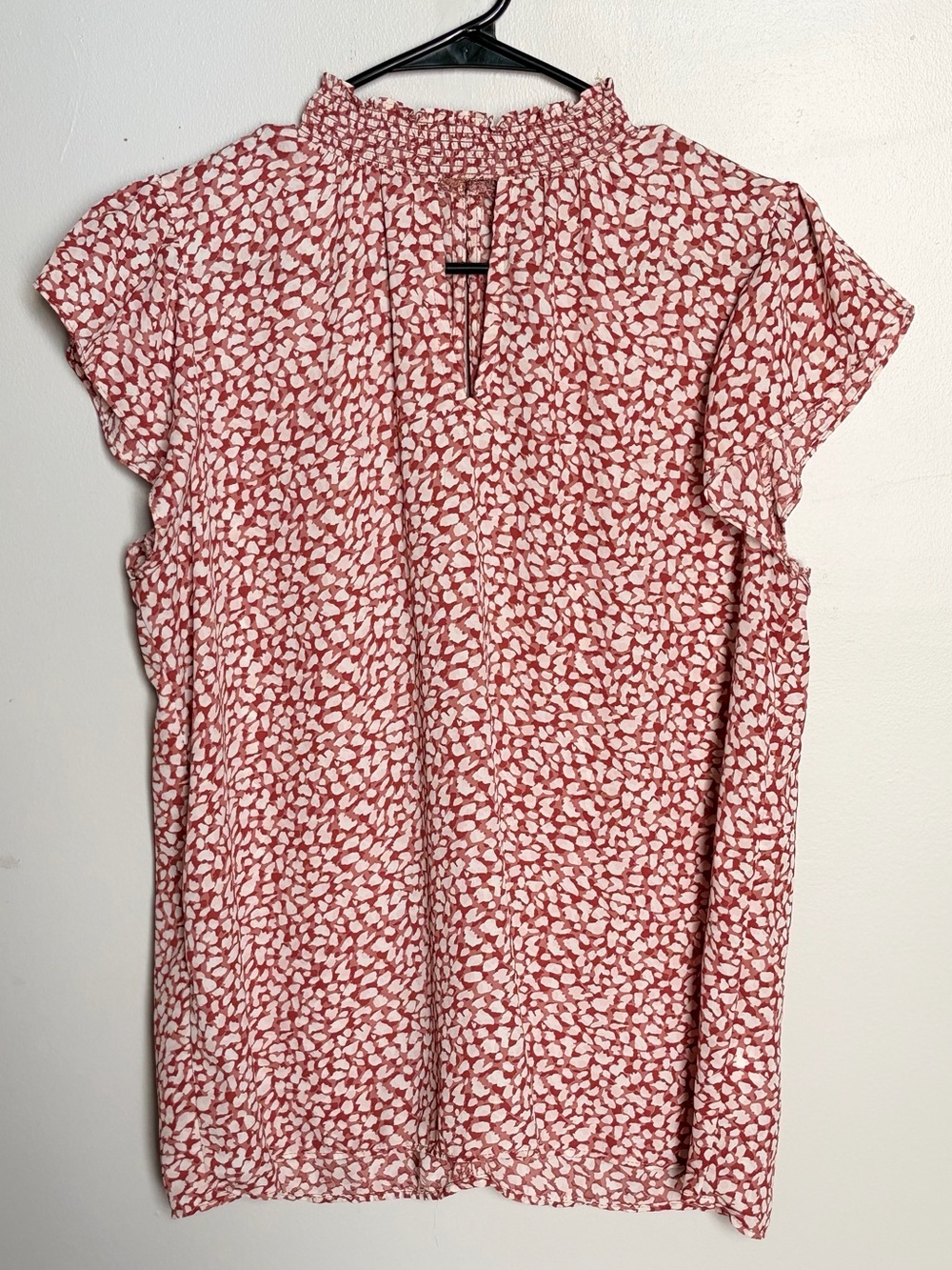 Maurices Burnt Orange and Cream Printed Ruffle Mock-Neck Sleeveless Blouse - L